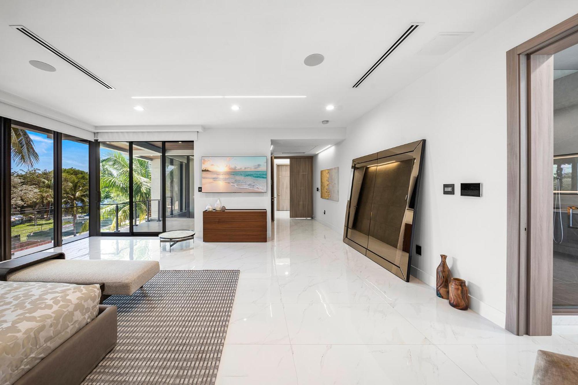 Pousada Waterfront 6 Bedrooms Sleeps 14 People
