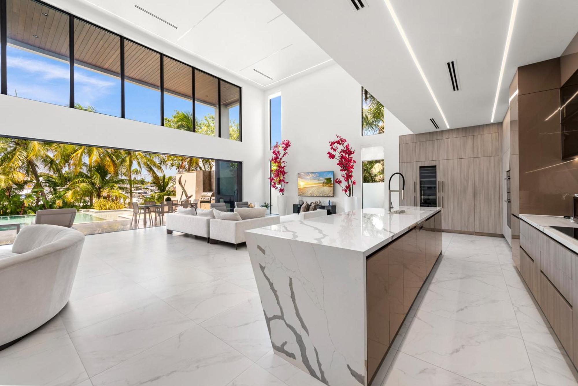 Pousada Waterfront 6 Bedrooms Sleeps 14 People *
